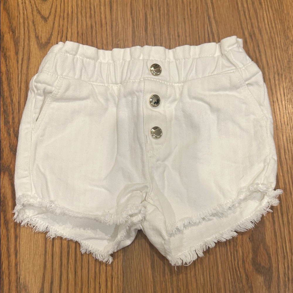 Chloe baby girl 100% cotton shorts with gold buttons 12M